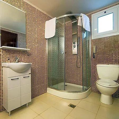 Hotel Anavadia