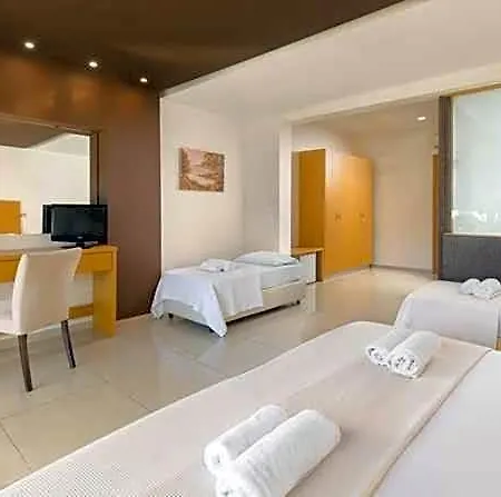 Hotel Anavadia 4*